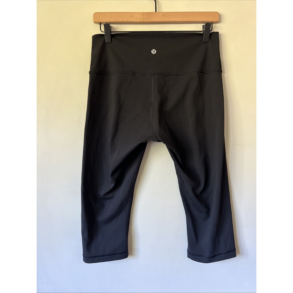 Lululemon Wunder Under Hi-Rise 1/2 Tight *17" Size 10 Black Capri
